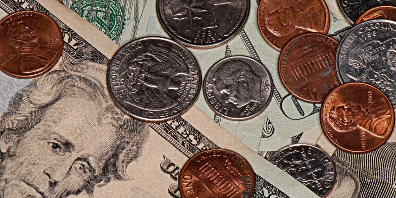 Монетный двор США не может удовлетворить спрос на золотые и серебряные монеты